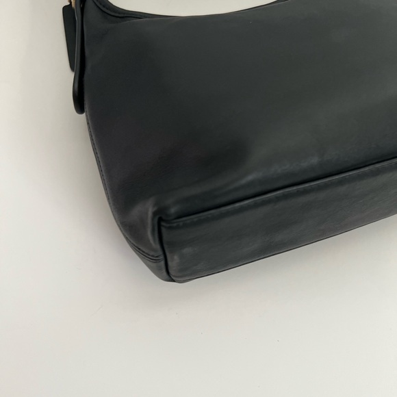 Vintage Coach Legacy Black Small Pocket Zip Bag - Picture 14 of 16